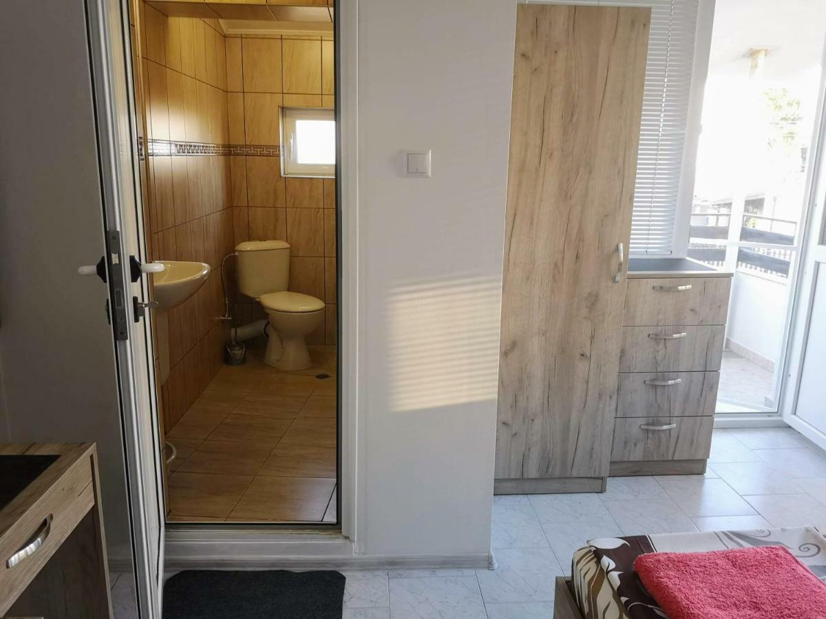 Guestrooms Stoyanovi Chernomorets Bagian luar foto
