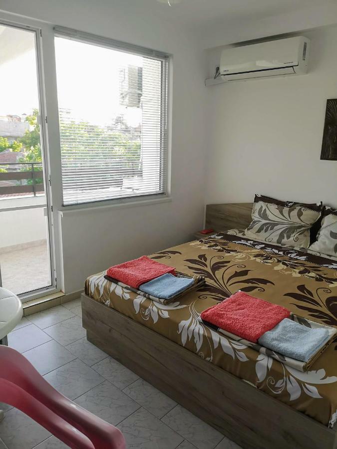 Guestrooms Stoyanovi Chernomorets Bagian luar foto