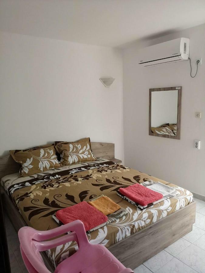 Guestrooms Stoyanovi Chernomorets Bagian luar foto