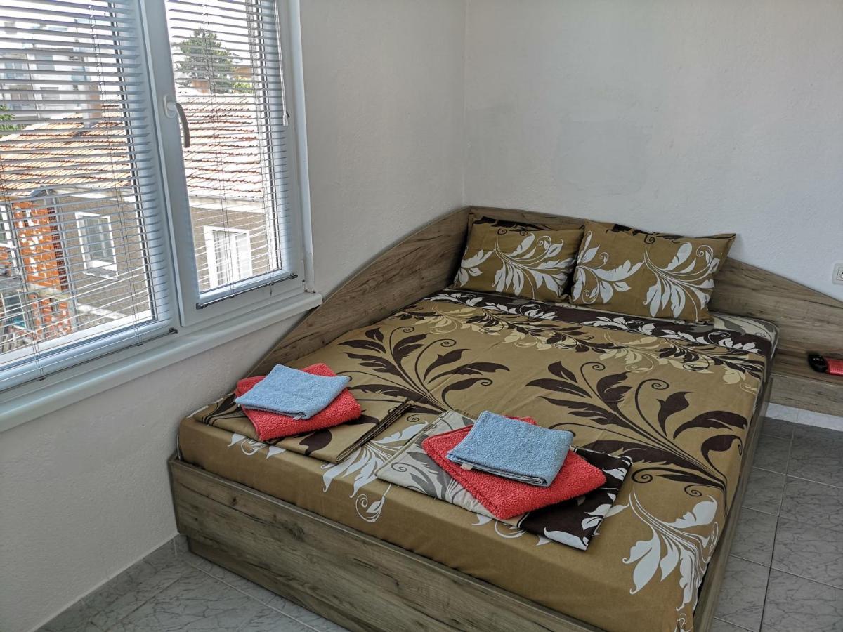 Guestrooms Stoyanovi Chernomorets Bagian luar foto